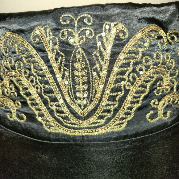 Le Chateau black satin maxi skirt with  gold embroidery at waist size 10… - Picture 7 of 13